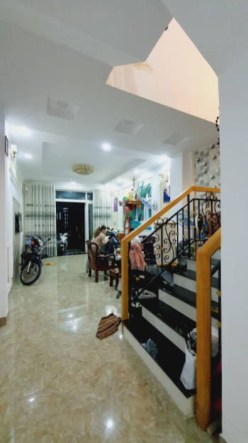 Bán nhà 2 mặt tiền diện tích sử dụng 64m2 (4x16), hẻm xe hơi Tân Quý, Quận Tân Phú