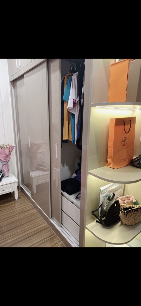 Cho Thuê Căn Hộ Chung N2B Hoàng Minh Gíam 2PN Full Đủ Đồ 8.5tr