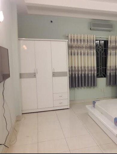35m - 4 tầng - 3.5 tỷ. Ngõ chợ Phùng Khoang -mỏi mắt mới có nhà rao bán tại khu vực này.