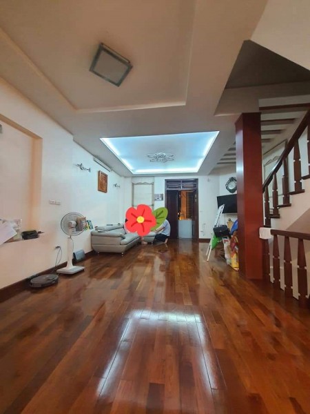 Xuân Diệu 2 mặt thoáng, ô tô vào nhà diện tích 94m2 5 tầng, mặt tiền 7 m, giá 15.1 tỷ