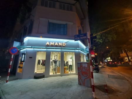 Cần bán gấp nhà mặt phố kinh doanh ngã 4 Quán Thánh Ba Đình giá bán 14,5 tỷ, sổ sẵn