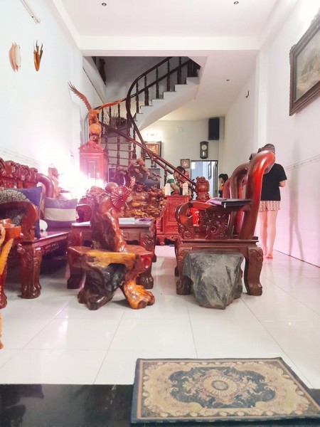 Bán gấp nhà hẽm xe hơi Quang Trung, Phường 8, Gò Vấp, 4 tầng, dtsd 68m2, giá 5.6 tỷ
