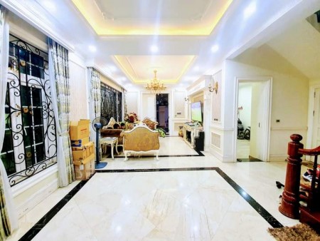 Bán nhà Phố Lạc Long Quân kinh doanh văn phòng cho thuê vị trí cực đẹp, giá tốt