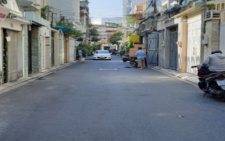 Bán gấp nhà đẹp Đất Mới Quận Bình Tân dt 55m2 hxh 6m, có 2 mặt tiền giá bán 4.9 tỷ