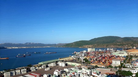 Đi đến slide 4