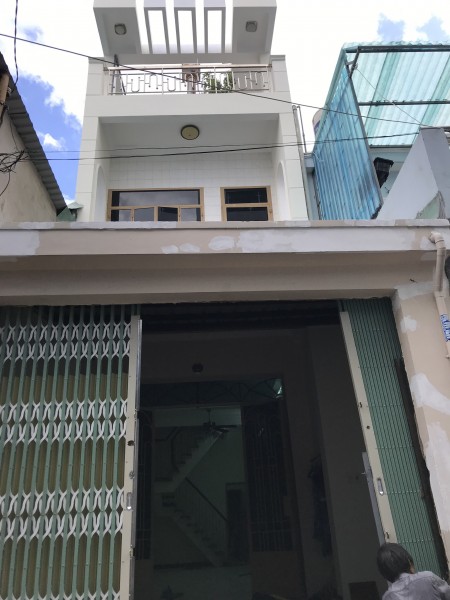 Cho thuê nhà HXH Nguyễn Văn Công, P3, Gò Vấp, 4x16m, 1 trệt, 2 lầu, 12 triệu/tháng