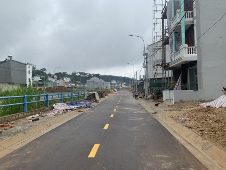 Đi đến slide 2