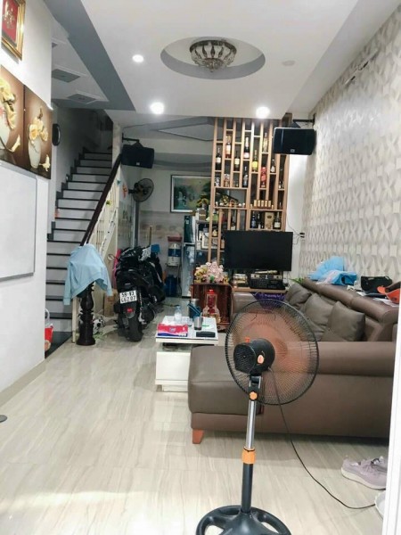 Gấp chủ xoắn bán gấp nhà Trường Chinh, Tân Bình, diện tích sử dụng 40m2 giá hời