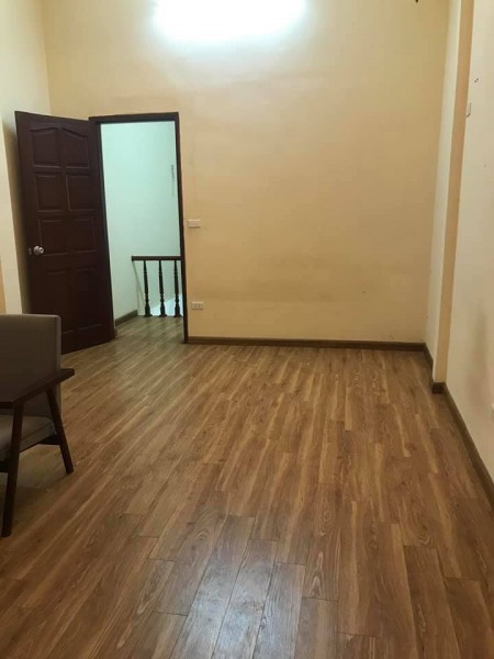 Bán đất tặng nhà 2 tầng phố Đội Cấn Ba Đình mặt tiền 3,7m- 68m2 giá 6.6 tỷ