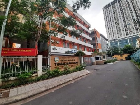 Biệt thự đẹp ở Nguyễn Tuân diện tích sử dụng 95m2 đúc 7 tầng kiên cố hướng tốt, lhcc