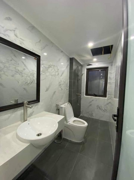 Siêu phẩm có 1 không 2 phố Dương Văn Bé, cách phố 30m diện tích 46m giá bán 3 tỷ