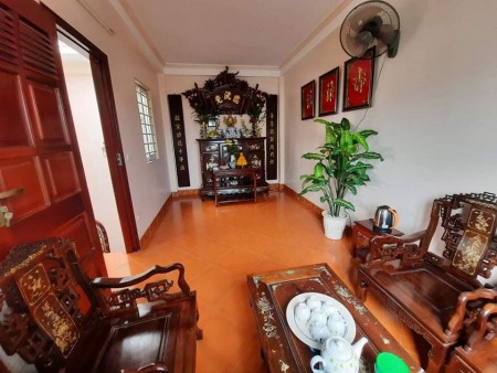 Bán nhà Đốc Ngữ chủ là Bác Sĩ về hưu dọn vào ở luôn, tặng hết nội thất, dt 38m3, giá 2.8 tỷ