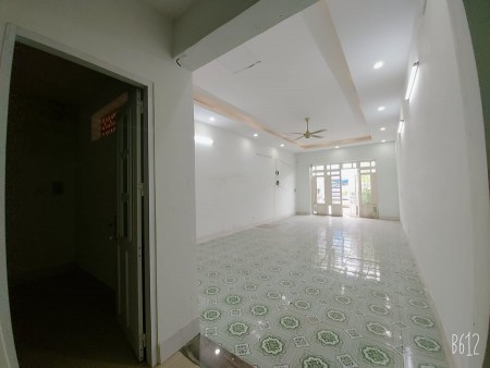 Bán nhà HXH Nguyễn Ảnh Thủ, P.HT, Q.12, DT khủng 93m2, nở hậu chỉ 4.7 tỷ