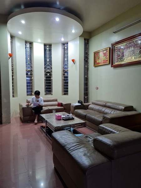 Bán Biệt Thự P. Chu Huy Mân Long Biên 300m2 MT 13m ô tô 7 chỗ, KD, chỉ 17 tỷ