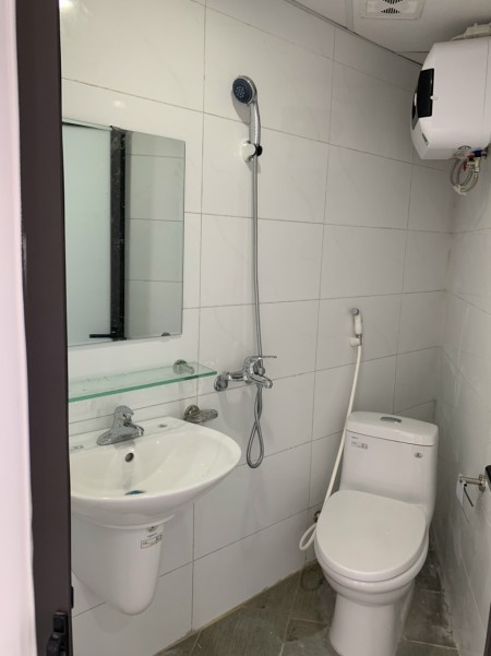 Bán nhà riêng ngõ Thịnh Quang, Đống Đa dt 92m2, 7 tầng, thang máy, ô tô cách 10m,22 phòng khép kín