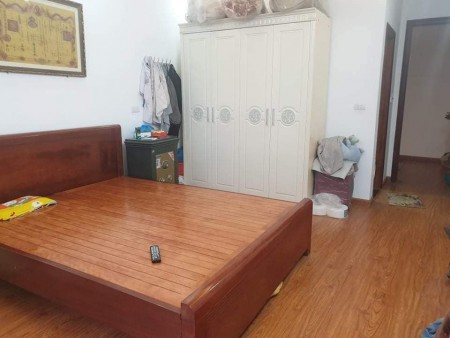 5 tầng lấp lánh, ô tô tránh ngõ thông kinh doanh, diện tích 45m2, giá bán 5 tỷ, sổ chính chủ