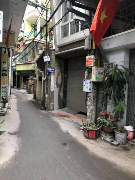 Bán nhà đẹp ở luôn trung tâm Cầu Giấy 40m x 5 tầng; Lô góc 3 thoáng vĩnh viễn, 3.95 tỷ