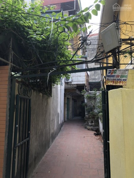 Bán nhà trong ngõ 358 Bùi Xương Trạch (ngõ thông, thoáng, nhà đẹp, nhiều quặt nhưng oto vào được)