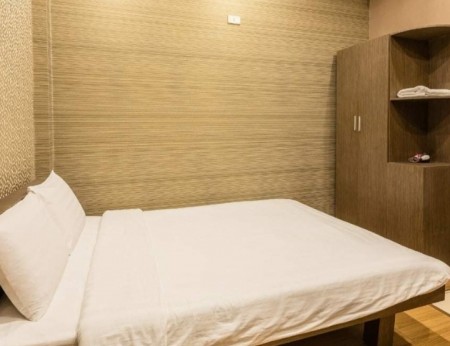 Chính chủ cần bán nhà nguyên căn Phúc Tân dtsd 34m2, 4 tầng nhà đẹp tiện ích đầy đủ