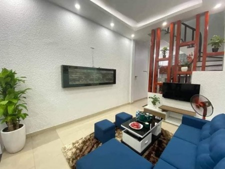 Bán nhà ngã tư Sở xinh lung linh hàng xóm Royal City ngõ nông thông nhiều hướng