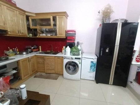 Cần bán bán nhà phố Vân Hồ, Quận Hai Bà Trưng, 4 tầng, giá bán 3.3 tỷ.