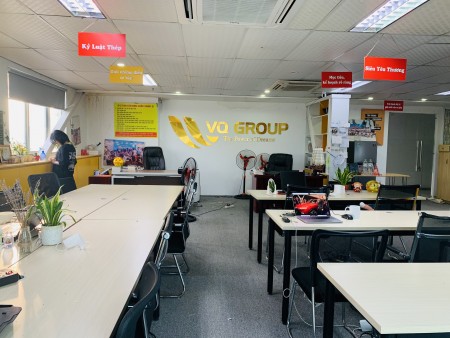 Cho thuê văn phòng tầng 19 toà nhà 169 Nguyễn Ngọc Vũ dt 90m2, giá 20 triệu/tháng