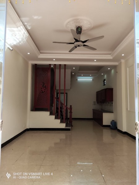 Bán nhà đẹp ngõ đường 19/5, gần bánh mỳ BALAN, 62M2, MẶT 4M8, ngõ nông rộng, oto đỗ tận cửa