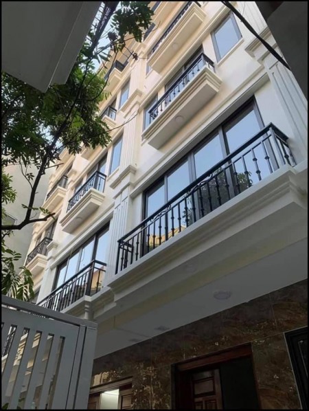 Bán nhà mặt ngõ Trung Kính Cầu Giấy phân lô ô tô đẹp long lanh giá bán 13.8 tỷ 0902224679