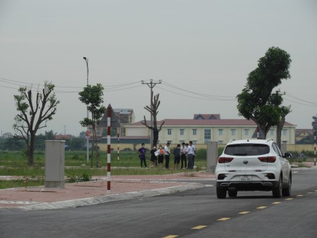 Đi đến slide 2