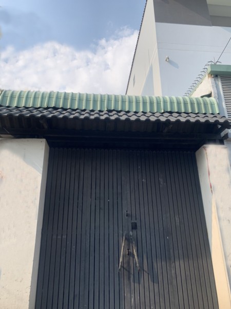 Bán nhà nguyên căn quy hoạch rừng 2 mặt thoáng ô tô vào nhà, dtsd 58m2, giá gần 3 tỷ
