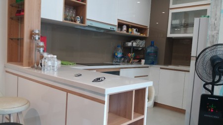 Cần tiền làm ăn nền bán gấp căn 3 pn, view trực diện hồ bơi, giá cực kỳ tốt, lh 0934117218