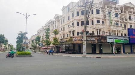 Đi đến slide 4