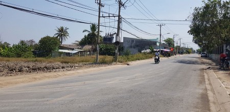 Cần bán đất thổ cư diện tích 80m2 đường Hoàng Phan Thái, xã Bình Chánh, giá tốt đầu tư