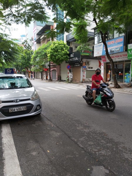 Bán nhà Lạc Trung Quận Hai Bà Trung 2 mặt thoáng nhà mới ở ngay dt 42m2, 5 tầng, gái 3.2 tỷ