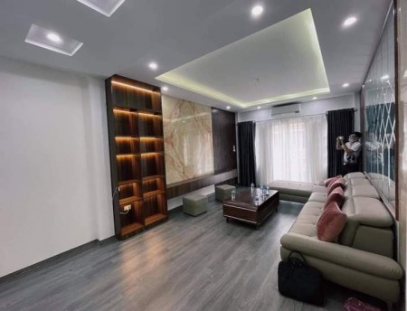 Mặt phố Lương Khánh Thiện, Hoàng Mai, lô góc gara ô tô kinh doanh dt 55m2, giá 8.7 tỷ
