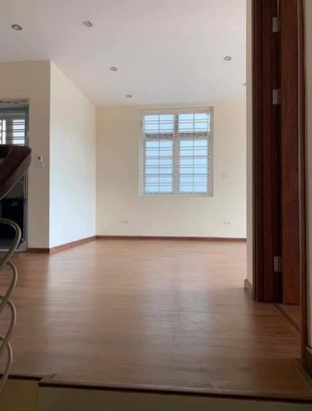 Bán nhà Trần Phú, diện tích 105m2, 5. tầng, măt tiền 6m kinh doanh thuận tiện giá bán 20 tỷ