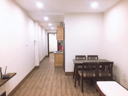 Bán nhà Cầu Giấy, diện tích 43m2, giá bán 3.2 tỷ, 5 tầng, hai mặt thoáng, sáng trắng, nhà mới