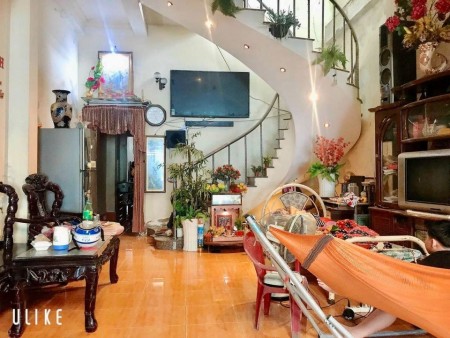 Bán nhà Quận 10 ô tô diện tích 104m2 dưới 100 triệu/m2 thu nhập khủng lh 0799149230