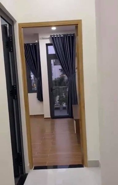 Bán nhà mặt tiền thuận tiện kinh doanh vạn ngành nghề, thiết kế hiện đại, sang trọng, lhcc