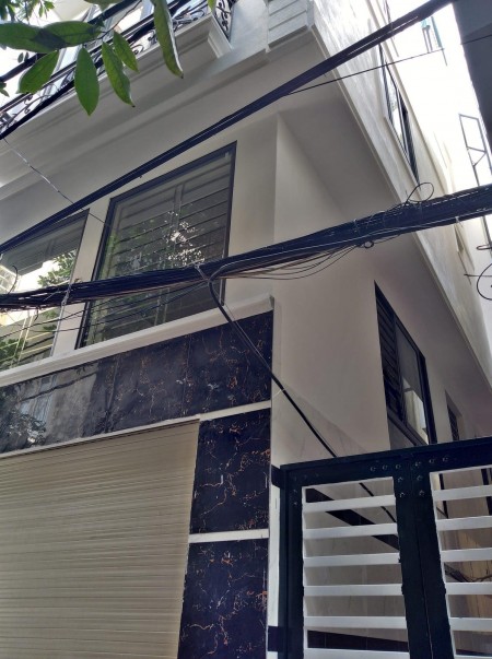 Bán Nhà Mới Thanh Xuân dtsd 38m2, giá 4.9 tỷ - mặt ngõ ôtô, kinh doanh, sổ chính chủ