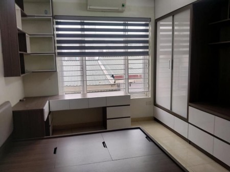 Nhà đẹp Hà Đông, tặng hết nội thất, ô tô sát nhà, 4 tầng cực đẹp giá bán chỉ hơn 2 tỷ