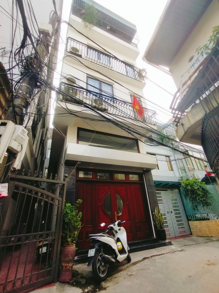 Vĩnh Hưng kinh doanh lô góc ô to quay đầu diện tích 38m2, đúc 5 tầng giá chào nhỉnh 3 tỷ