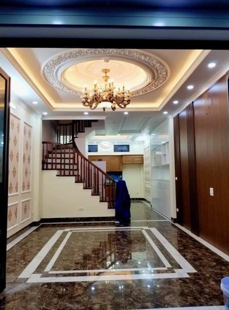 Bán nhà mặt ngõ Trung Kính to Hà Nội Plô ôtô đẹp long lanh 14.2 tỷ 0902224679