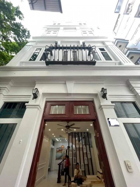 Bán nhà đẹp CẦU ĐƠ 2, 3 mặt thoáng, gần đường lớn, gần hồ, 45M, 4,4 tỷ