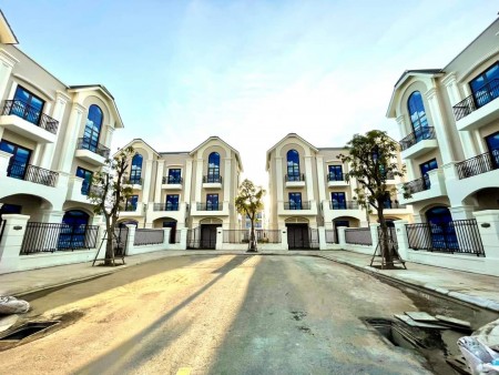 Bán shophouse The Manhattan Glory dt 144m2, trong lòng hòn ngọc Viễn Đông, sổ sẵn