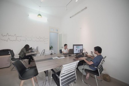 Cho thuê văn phòng nhỏ tại Hà Nội Đỗ Quang Trung Hoà có ban công lh 083.309.6989