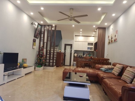 Chính chủ bán nhà 4 tầng diện tích 50m2 phường Cổ Nhuế 1, Quận Bắc Từ Liêm, Hà Nội