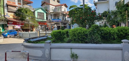 Nhà cấp 4 Ngọc Trục, diện tích 45m2, mặt tiền 3.5m giá chỉ 2.9 tỷ khu dân trí, ô tô đỗ cửa