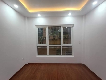 Chính chủ cần bán nhà nguyên căn Vĩnh Quỳnh Thanh Trì, mt 6m, 4 tầng, giá chưa đền 2 tỷ