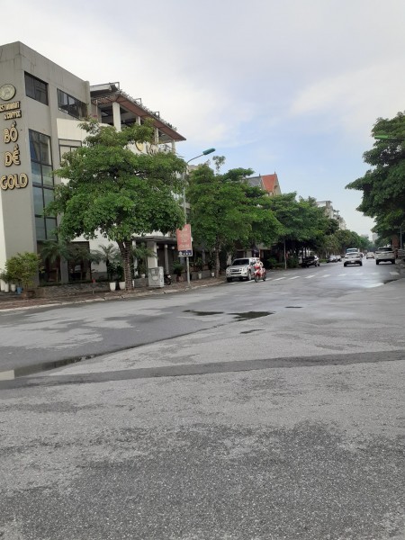 Bán nhanh Đất Hoàng Như Tiếp Long Biên 60m, sổ đỏ chính chủ ,pháp lý sạch chờ giao dịch